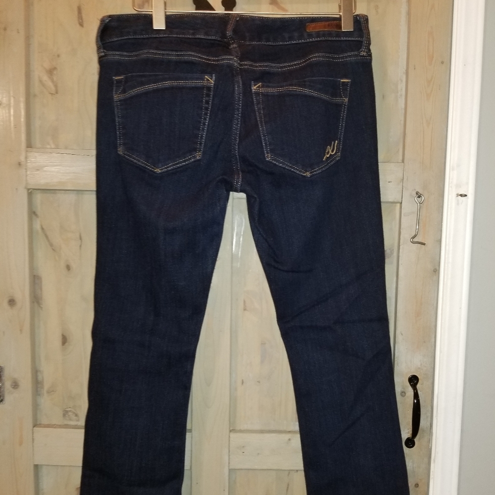 Express Jean's - Picture 4 of 4